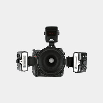 Nikon R1C1 Macro Flash System
